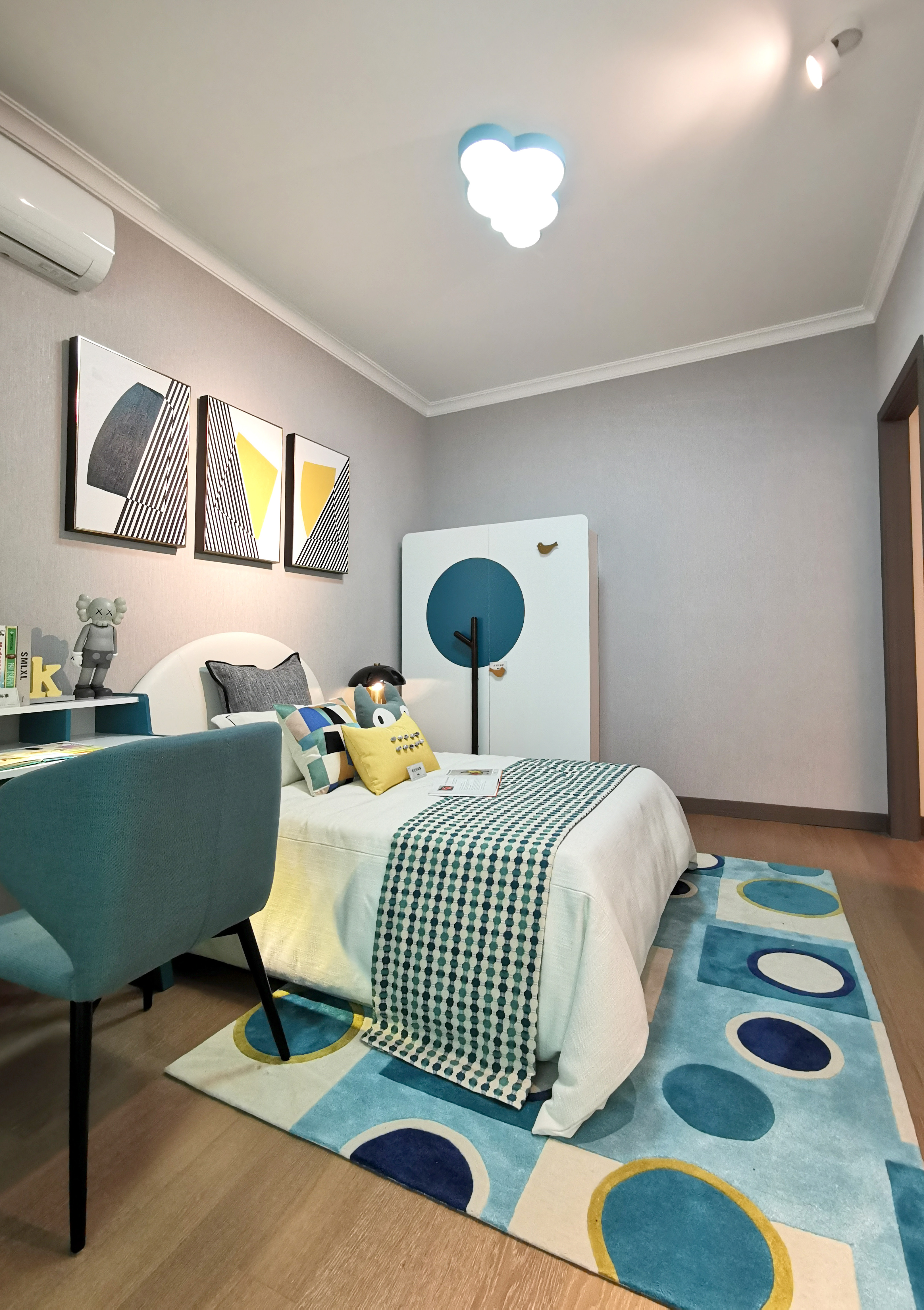 华侨城常熟临时样板房(108户型)